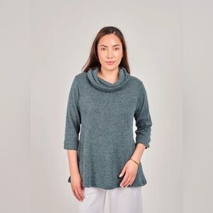 Windhorse Women’s Asymmetrical Cowl Tunic Green Sweater L/XL